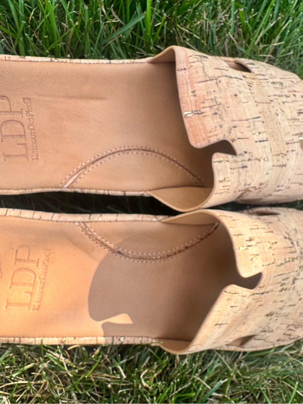 L’Amour des Pieds Catina Platform Sandal - Picture 5 of 10